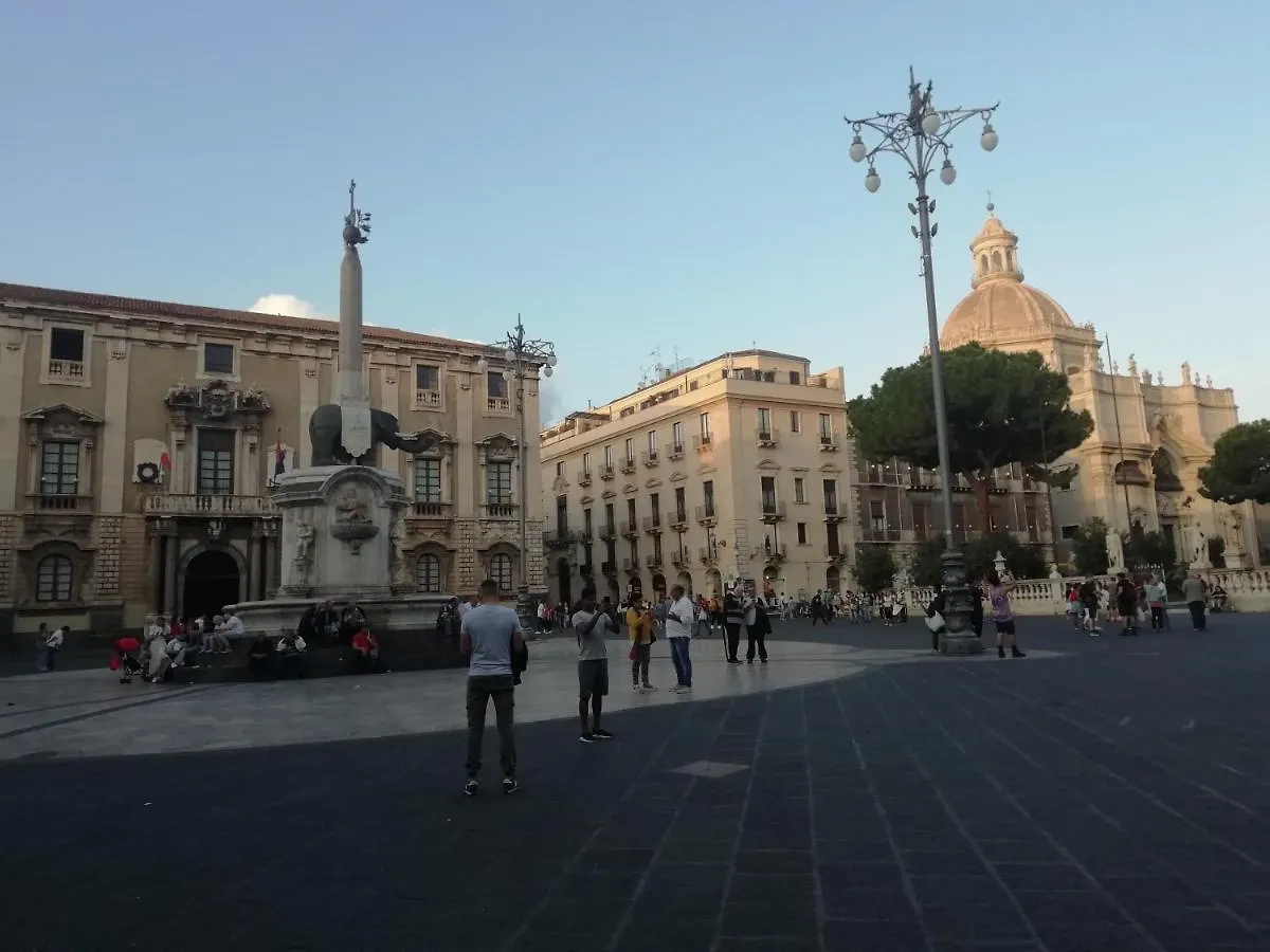 Holiday Time Hotel Catania 0*,  Italia